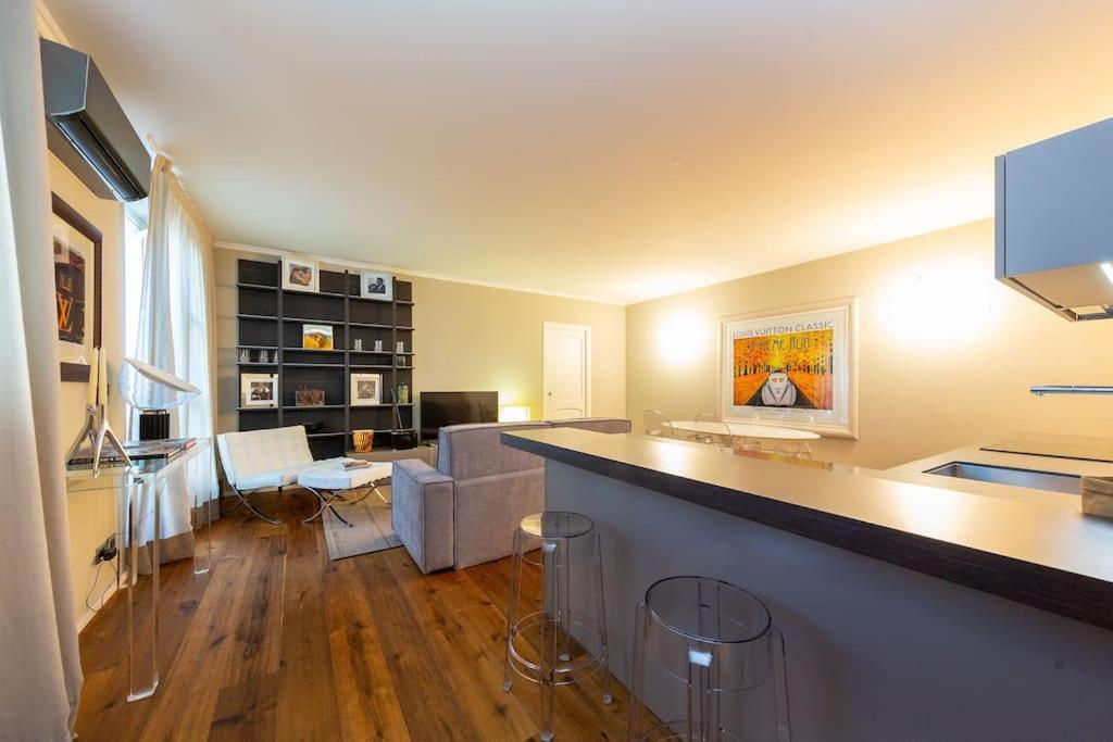 Splendido Appartamento In Piazza San Carlo Turin Exterior foto